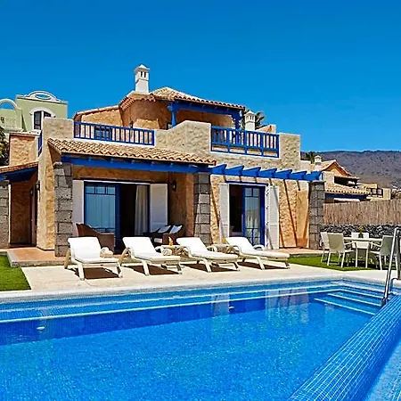 Maria Otel Costa Adeje